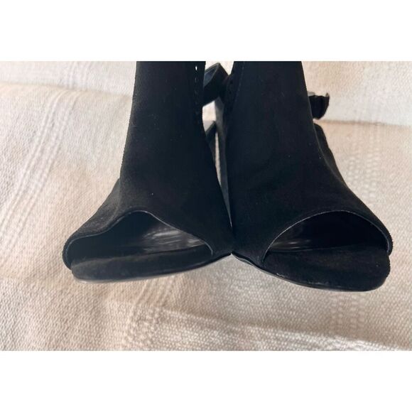 Carlos by Carlos Santana Lindey - Picture 8 of 9